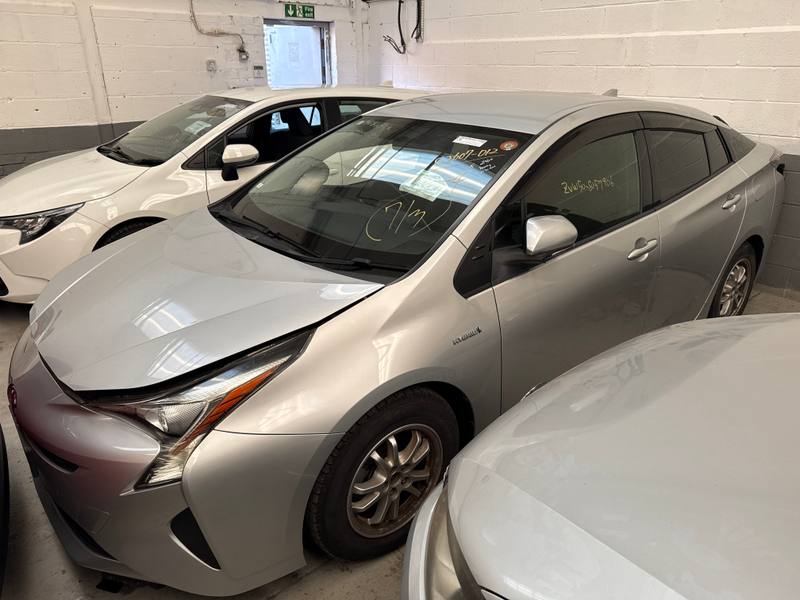 2017 Toyota PRIUS in silver, HDG Cars Rowley Regis