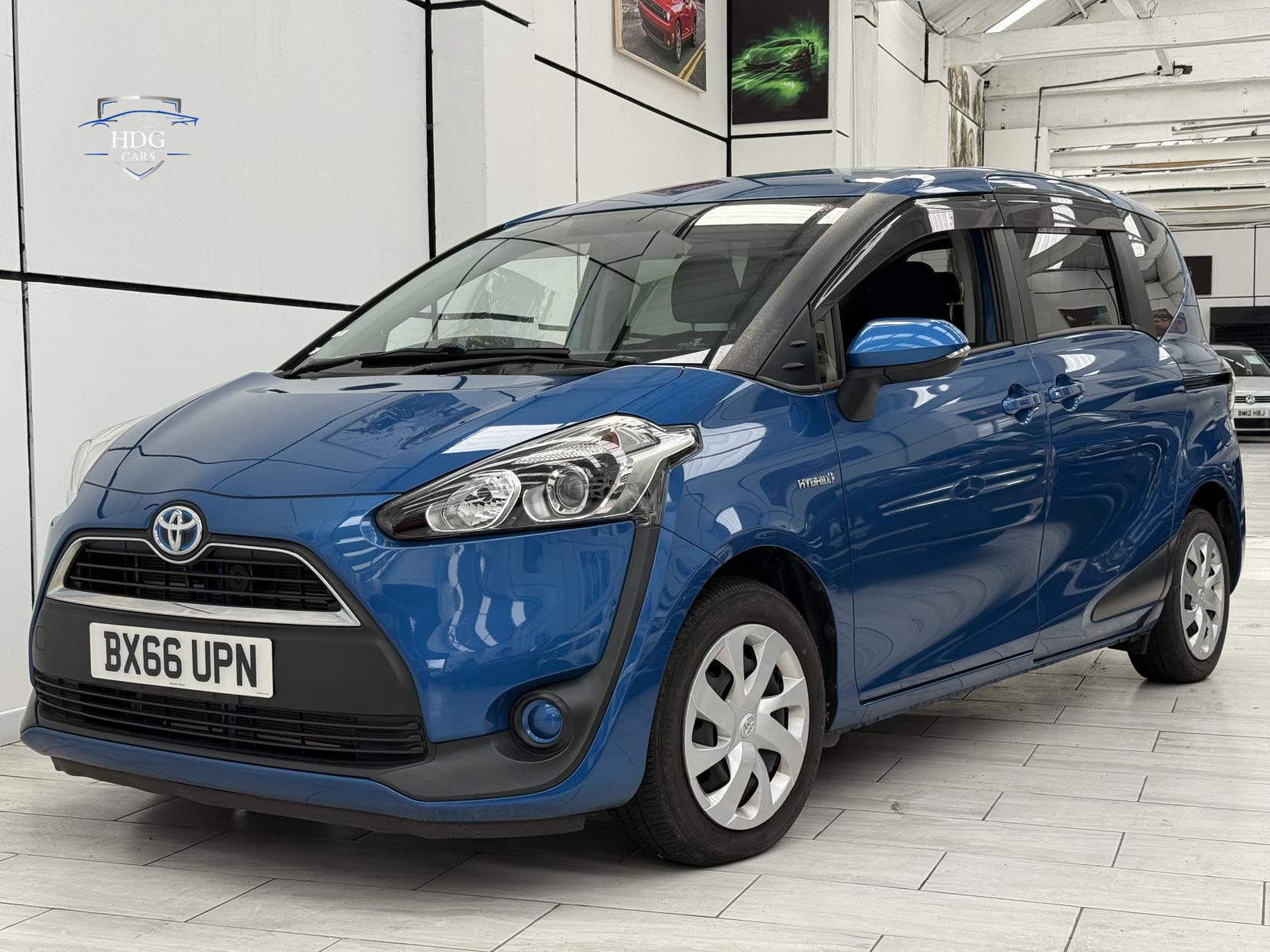 2016 Toyota SIENTA