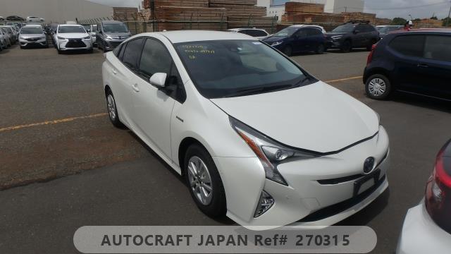 2018 Toyota PRIUS S Safety Plus