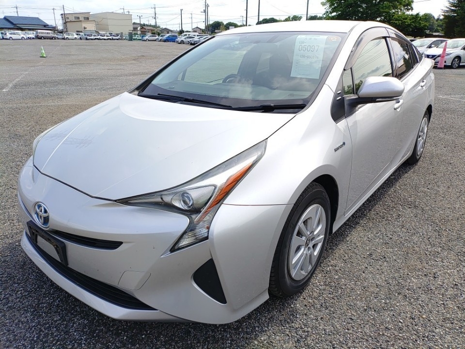 2017 Toyota PRIUS